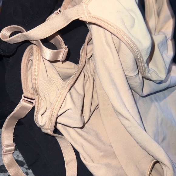 skims new version seamless sculpt brief bodysuit - Picture 5 of 8